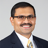 salil_desai_headshot.jpg