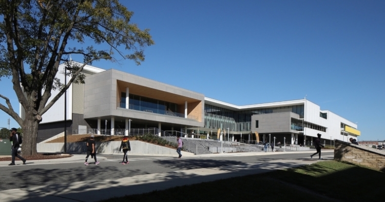 This is a photo captured outside of the New Student Center.