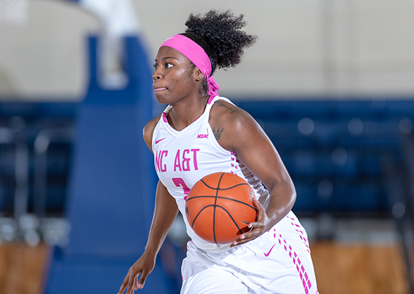 a and t women's basketball player Cinia McCray