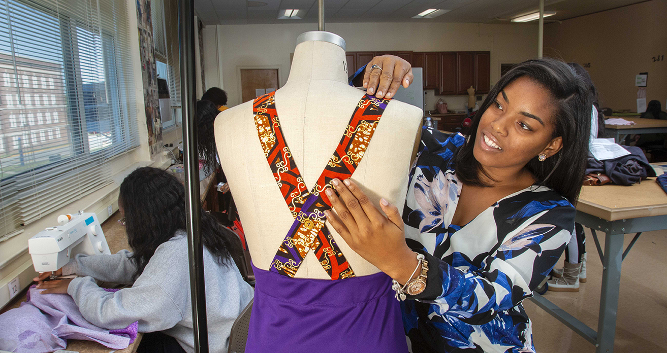 N.C. A&T Fashion Program Receives 100,000 Award from GAP, Icon 360