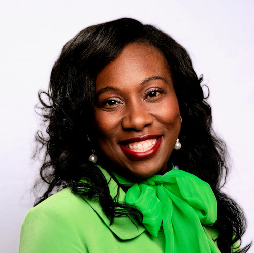 Dr. Laklieshia Izzard professional photo